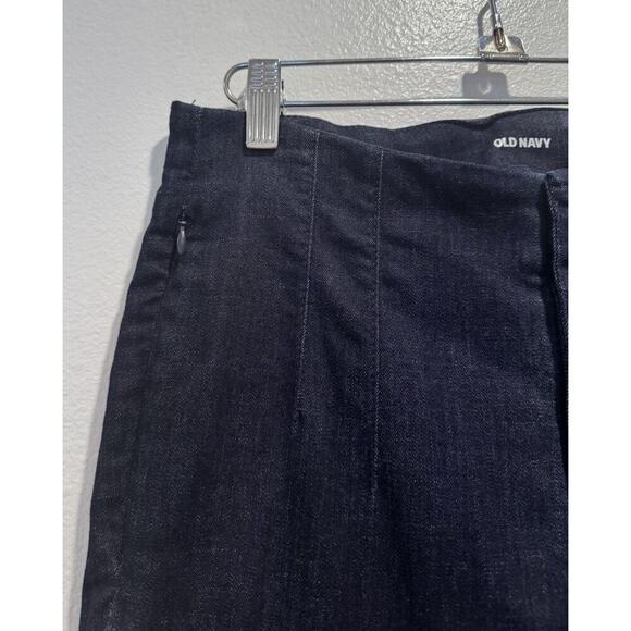 Old Navy High Rise Pixie Capri Women’s Size 10 Dark Wash Stretch Preppy Jean NEW - Picture 2 of 7
